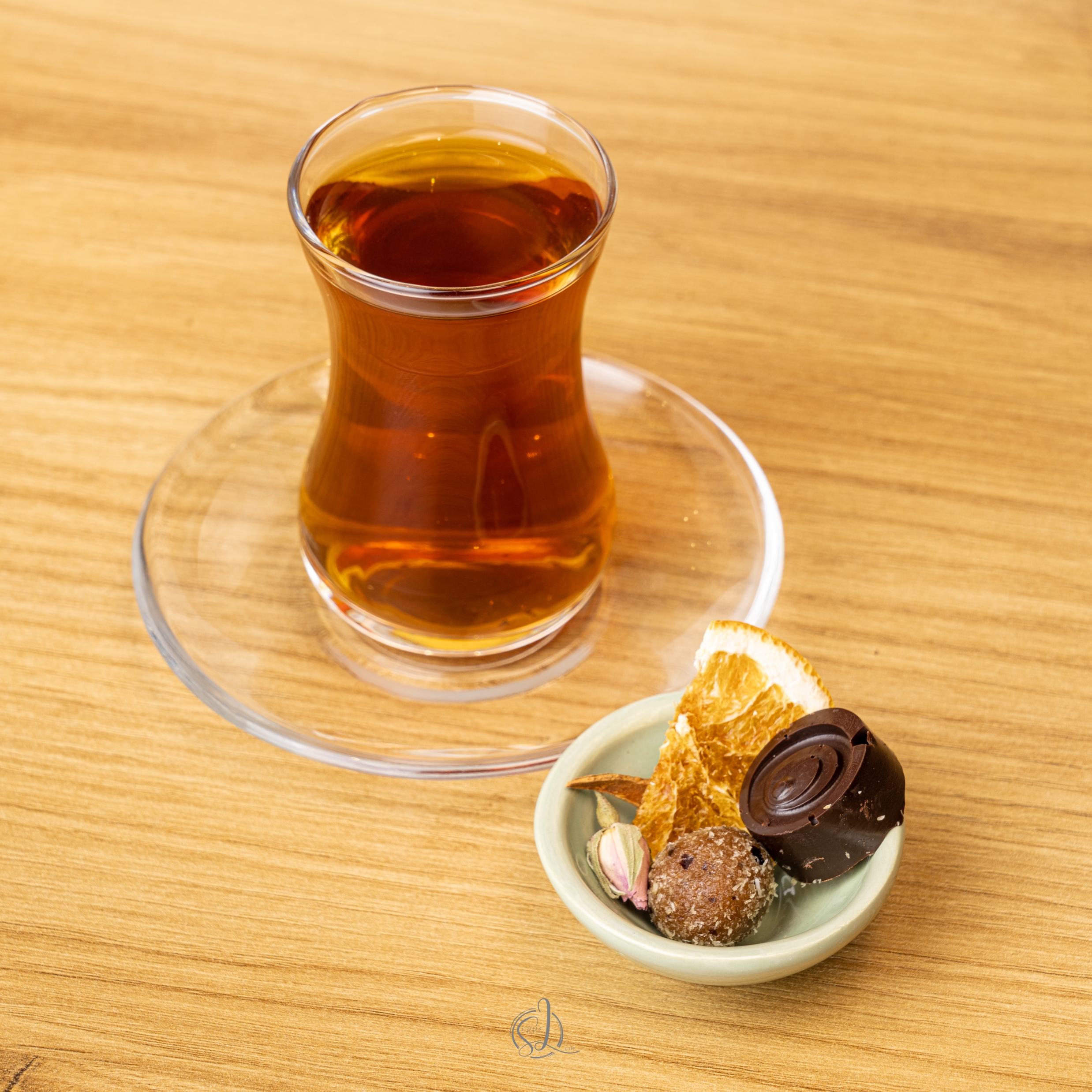 چای کمر باریک
